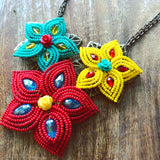 Como La Flor Beaded Flower Necklace