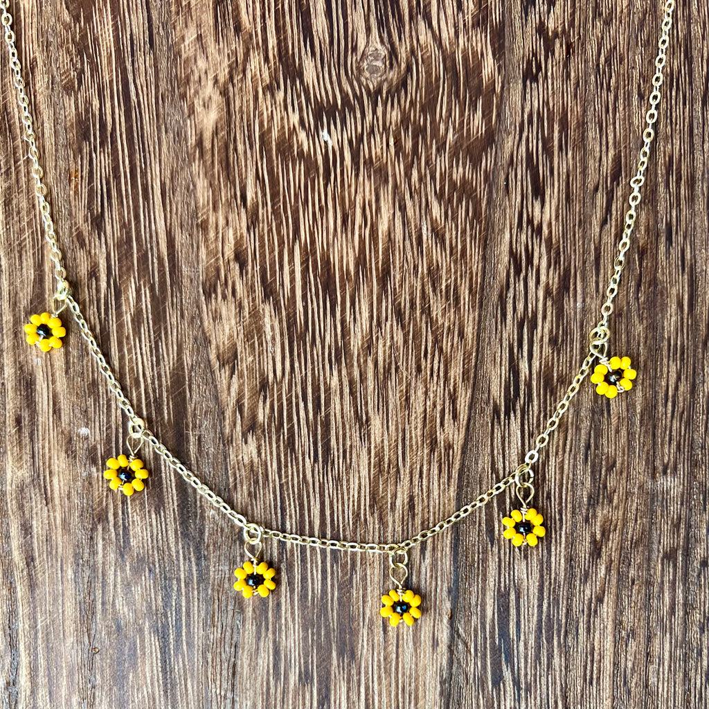 Rainbow Daisy Chain Necklace Set MADE TO ORDER – Evida Co.